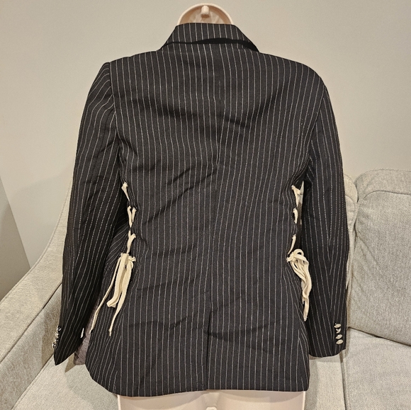 Brand new Romeo Juliet Pinstripe Blazer S - Picture 3 of 14